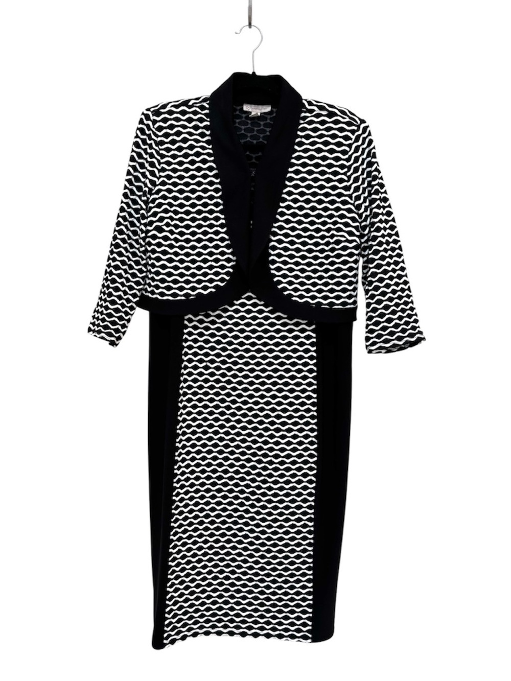 Dress Barn 2 Pc Dress Set Geometric Sheath & Cropped Jacket Black White Size 16